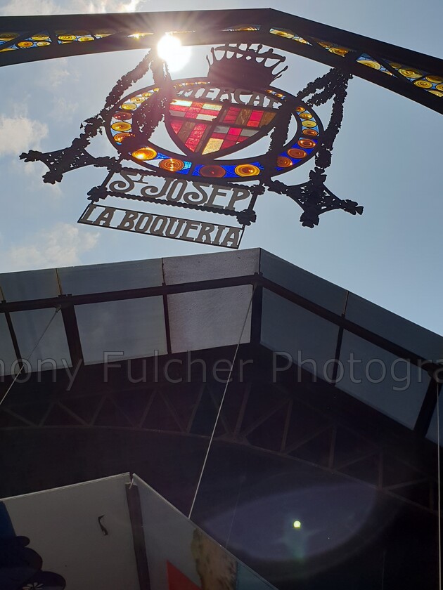 market 
 Keywords: Barcelona, catherdral, spain, street, urban,