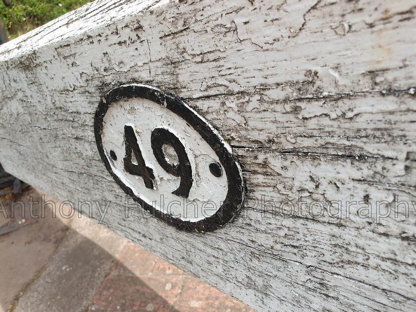 No 49 
 Lock 49 on the Bromsgrove canal 
 Keywords: canal, bromsgrove, holiday, lock, 49,