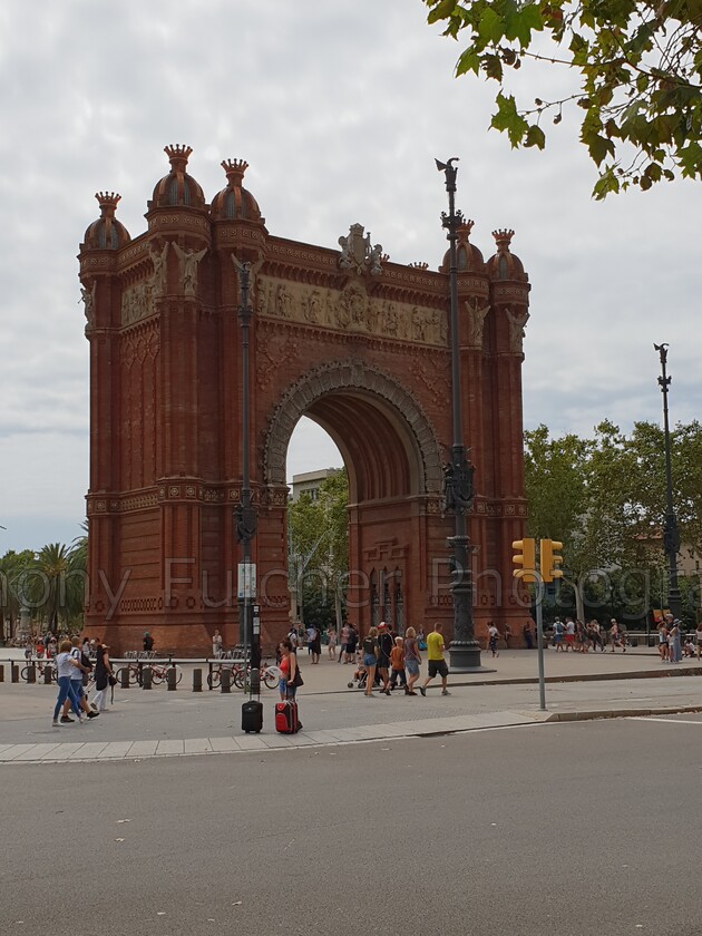 barcelona 
 Keywords: Barcelona, catherdral, spain, street, urban,