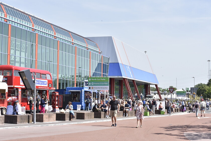 NEC-Birmingham-(7) 
 Shot looking back from Entrance towards the atrium of Hall 17 at the NEC Birmingham 
 Keywords: NEC, birmingham, hall, event venue, exhibition halls, summer,